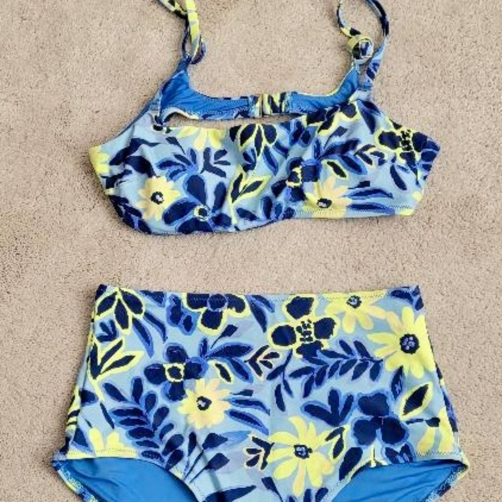 Aerie Blue Floral Girl's 2 Piece Bathing Suit Size Small